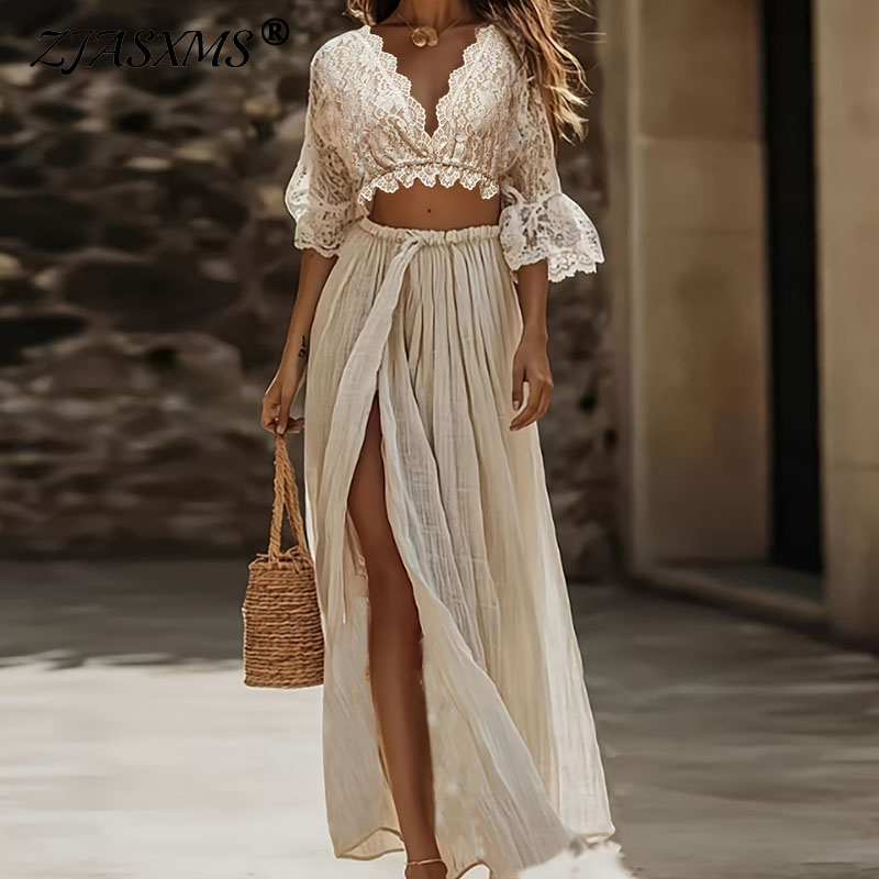 Female Formal Wear - ชุดเซ็ตสองชิ้นสไตล์โบฮีเมียนสำหรับผู้หญิง เสื้อครอปคอวีลึกเซ็กซี่+กระโปรงแม็กซี่ผ่าสูงเอวสูง ชุดเที่ยวพักผ่อน แขนบาน แต่งลายฉลุ