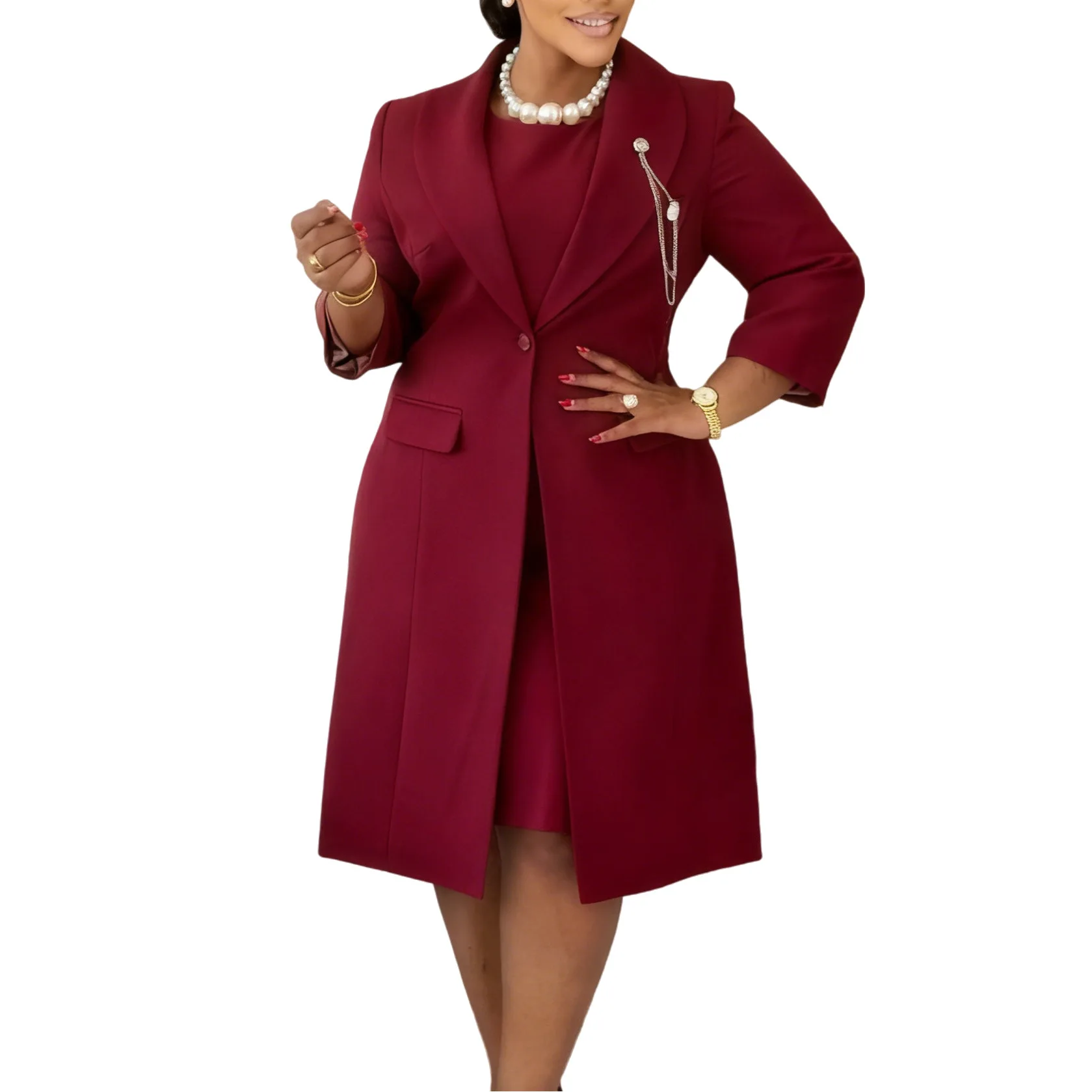 Women Formal Wear Dubai - ชุดทำงานสุภาพสตรีสองชิ้นสุดหรู เสื้อเบลเซอร์พร้อมสายโซ่ประดับที่อก เสื้อชั้นในแบบคอโอ แขนกุด ทรงเข้ารูป เหมาะสำหรับใส่ไปโบสถ์หรืองานที่เป็นทางการ