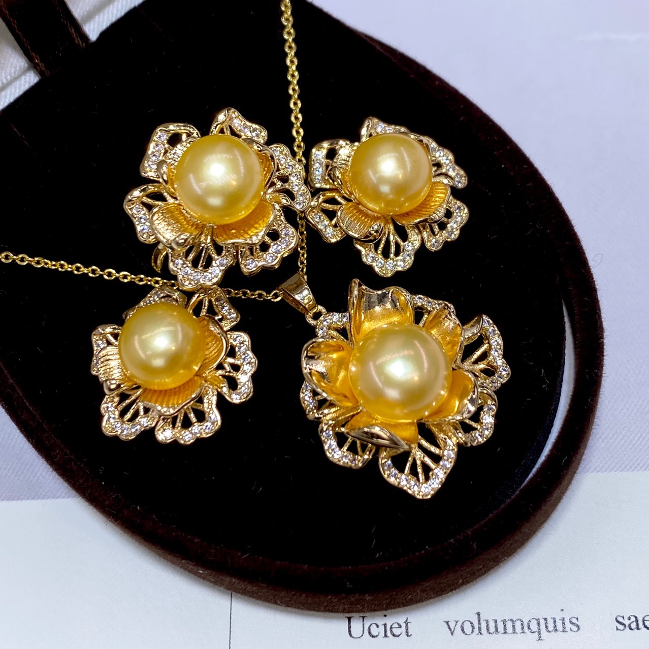 Pearl Necklace Set - ชุดเครื่องประดับมุกน้ำจืดสีเหลือง สร้อยคอ ต่างหู แหวน สำหรับผู้หญิง แฟชั่น