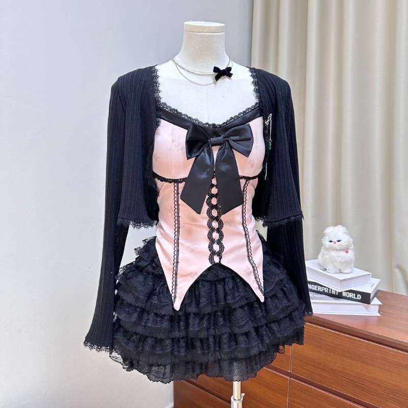 Vintage Women'S Formal Wear - ชุดเซ็ต 3 ชิ้น สไตล์โกธิคสำหรับสาวหวาน ดีไซน์ Darkly