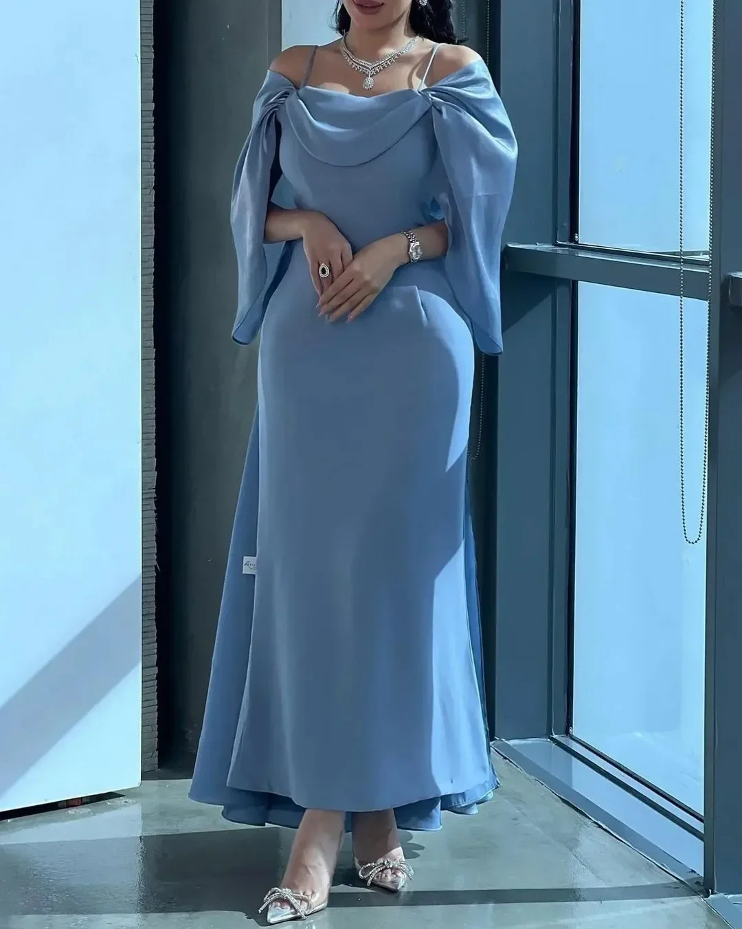 ที่กําหนดเองดูไบผู้หญิงสวมชุดอ - Women Formal Wear Dubai บทวิจารณ์และราคา
