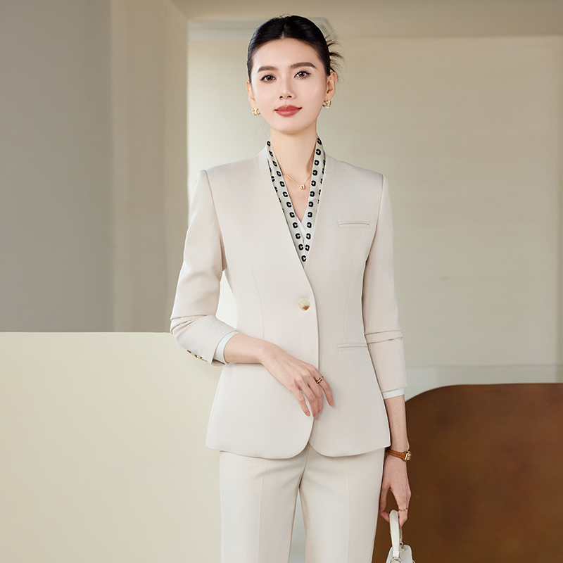 ชุดสูททำงานผู้หญิงสำหรับธุรกิจ - Women Formal Wear Interview บทวิจารณ์และราคา