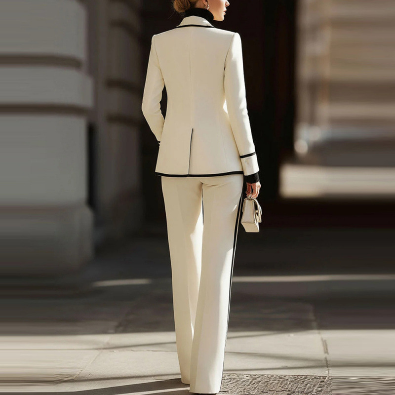 ชุดสูทผู้หญิงแบบกระดุมสองแถว แ - Female Formal Wear บทวิจารณ์และราคา
