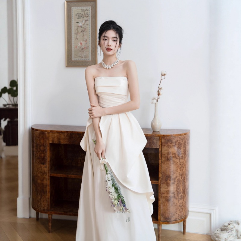 ชุดแต่งงานแบบฝรั่งเศสแบบไม่มีส - Shift Dress Sleeveless บทวิจารณ์และราคา